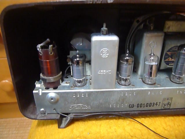 6石トランジスターラジオ キット CHERRY Model CK-606 を組み立ててみ