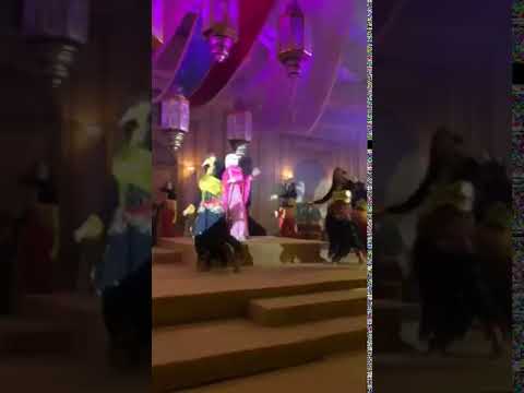 Neelofa Menari Gelek Di Malam Gala Naelofar Hijab. Meriahnya! - Part4