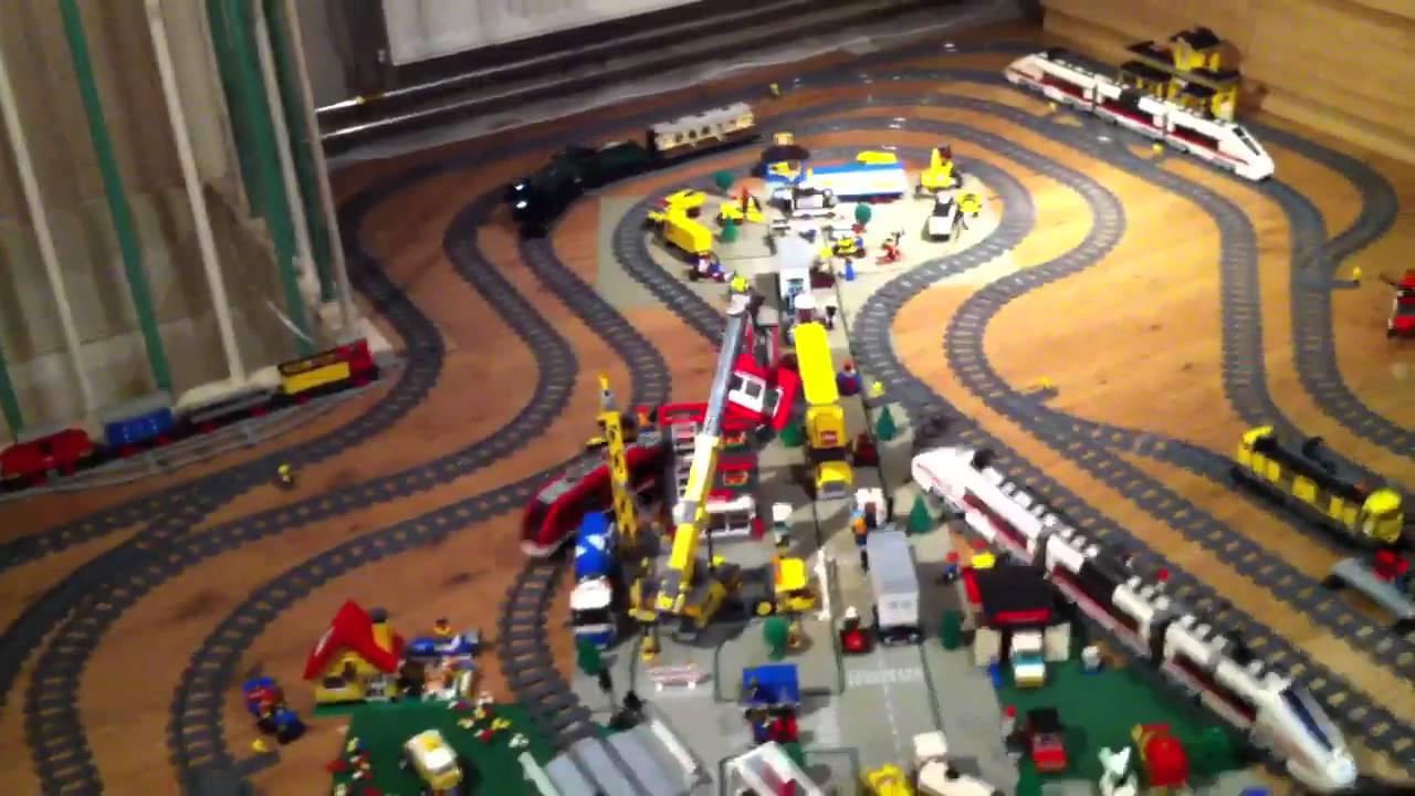 Lego city train incl maersk - YouTube