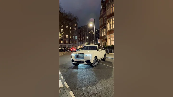 New Rolls Royce Cullinan in London