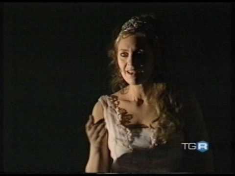 La Principessa Bianca di RM Rilke, regia Riccardo Massai con Silvia Guidi, tg3 toscana.wmv