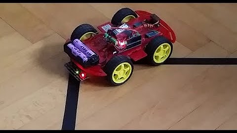 Arduino LineFollower example for a TCRT 5000 3-channel sensor