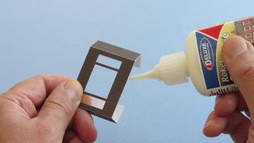 Roket Card Glue adhesive - gluing techniques with Metcalfe Models