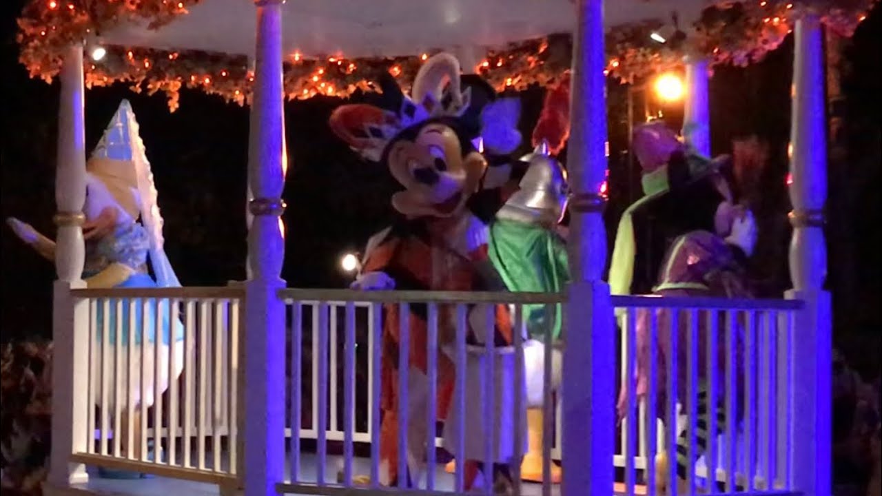 tmsm servicios Mickey’s “Boo-To-You” Halloween Parade 2018 #NotToScary