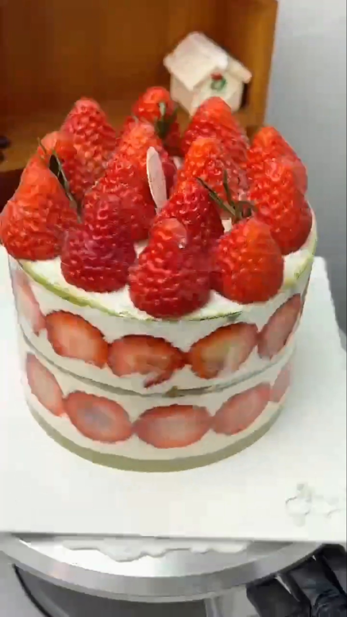 Immersive cake making | Strawberry cream cake tutorial cake making