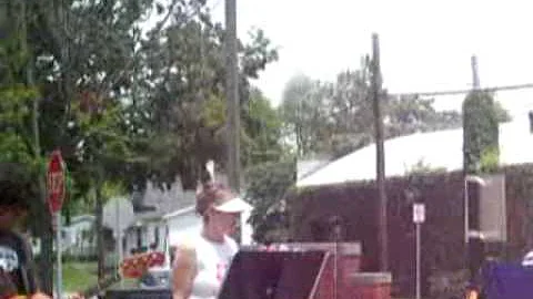 garage sale performance 4