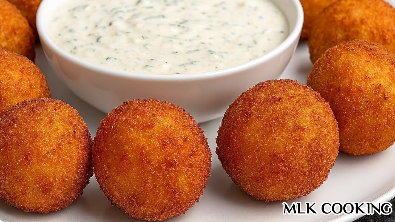 Crispy potato balls stuffed with cheese - كرات البطاطس المقرمشة محشية بالجبن