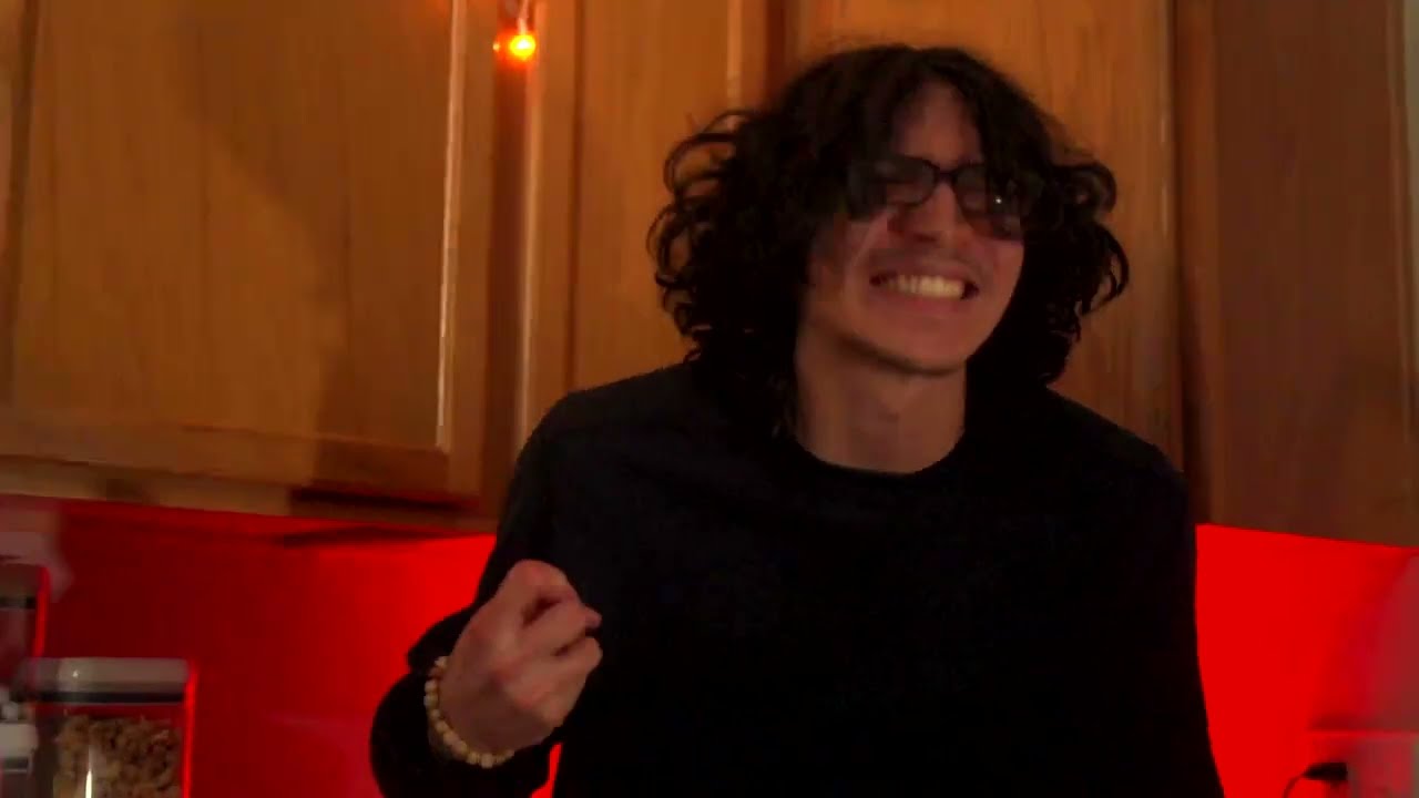 88STRAIT - i can see the blood in your teeth (OFFICIAL MUSIC VIDEO) [dir. @fullpricemedia]