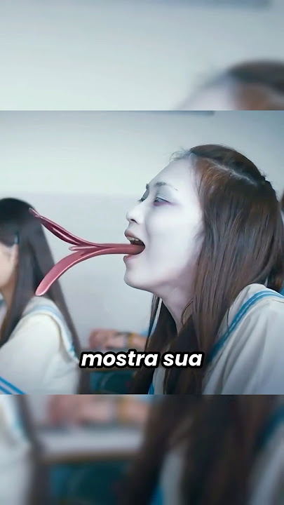 Fuga da Sala de Aula: Uma professora foge de seus alunos fantasmagóricos 😨🏃‍♀️🎭