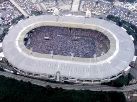 1986 Queen - Live At Wembley Stadium