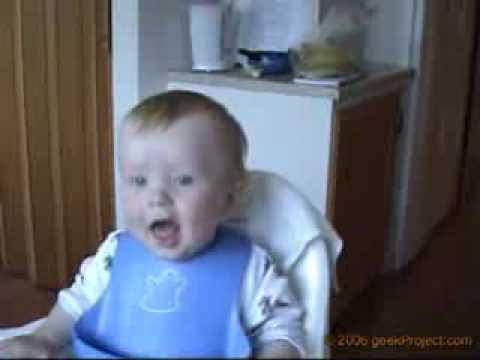 პატარა ბავშვის სიცილი