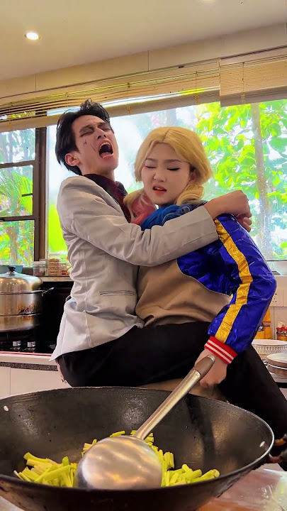 Harley Quinn's child is crying!#Harley Quinn #joker