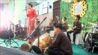 Laksmana Raja di Laut by Bhatara ethnic band