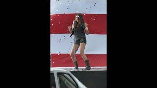 Miley Cyrus - Party In The USA (852hz)