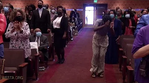 Oh How Precious Praise Break - Nikki Potts & Bisho...