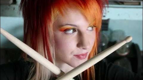 Paramore & Avril Lavigne - Crush Innocence