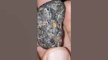 اغلى حجر نيزكي في العالم Nayzak Meteor 