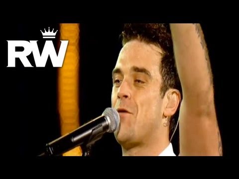 Robbie Williams Supreme Live At Knebworth 2003