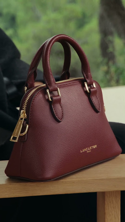 Sierra Jia | Petit sac demi lune  #bag #lancaster #lancasterparis