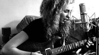 Gzi B&W