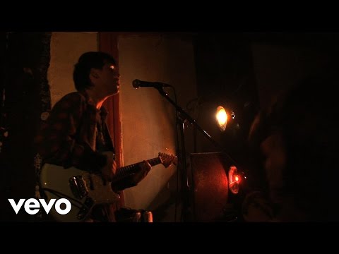 Wavves - So Bored (Live)