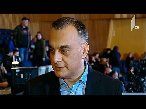 გრიგოლ ვაშაძის მხარდამჭერები თბილისის საკონცერტო დარბაზში იკრიბებიან