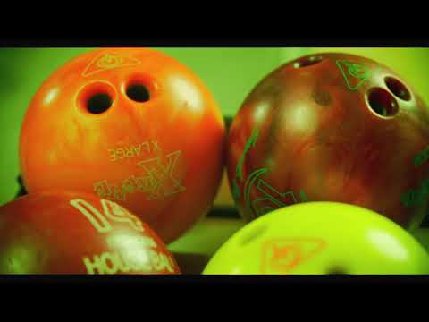 Assista a Webbed Wing - My Front Door (Official Music Video) no YouTube