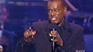 Video thumbnail of "LUTHER VANDROSS SERENADES SMOKEY ROBINSON"