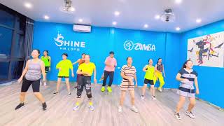 Chal Chaiyya Chaiyya 😁✌🏻♥️ #zumba #bollywoodsongs #zinlife #classfun