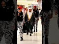 عند دخول إمام الحرم المكي الشيخ والمقرئ ياسر الدوسري 