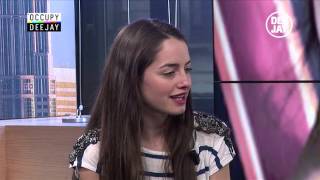 Occupy Deejay con Matilde Gioli (Il capitale umano) e con Vittoria Puccini e Anna Foglietta