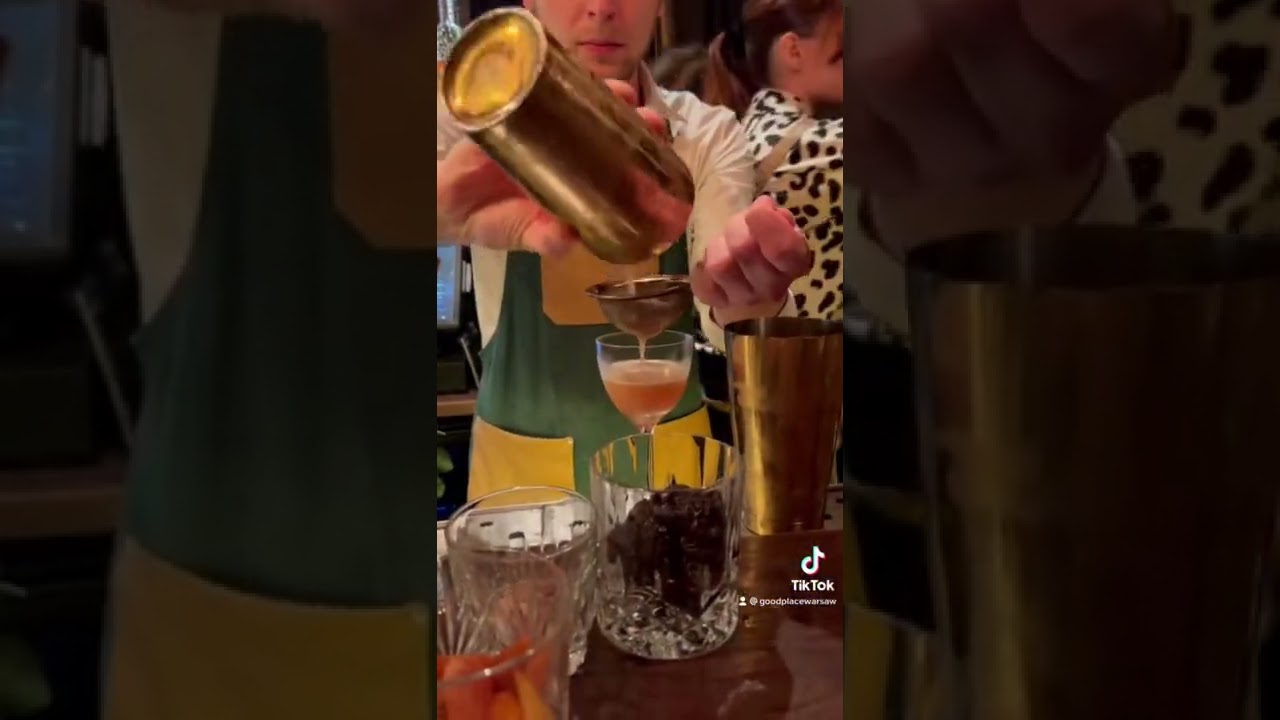 Ukryty bar w Warszawie (BackRoom)