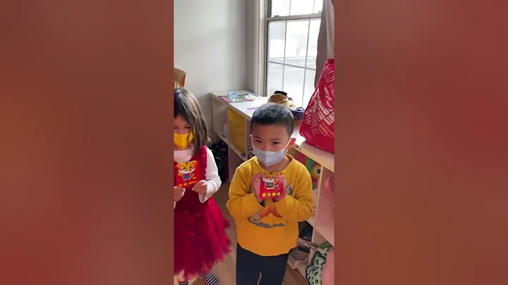 Giving the red envelopes 1/31/22 - DayDayNews