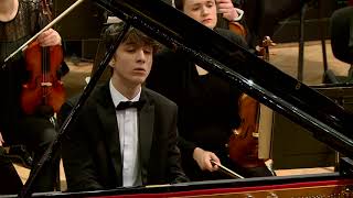 Ludwig van Beethoven - Piano Concerto No. 3, Op. 37 - Leonard Buta