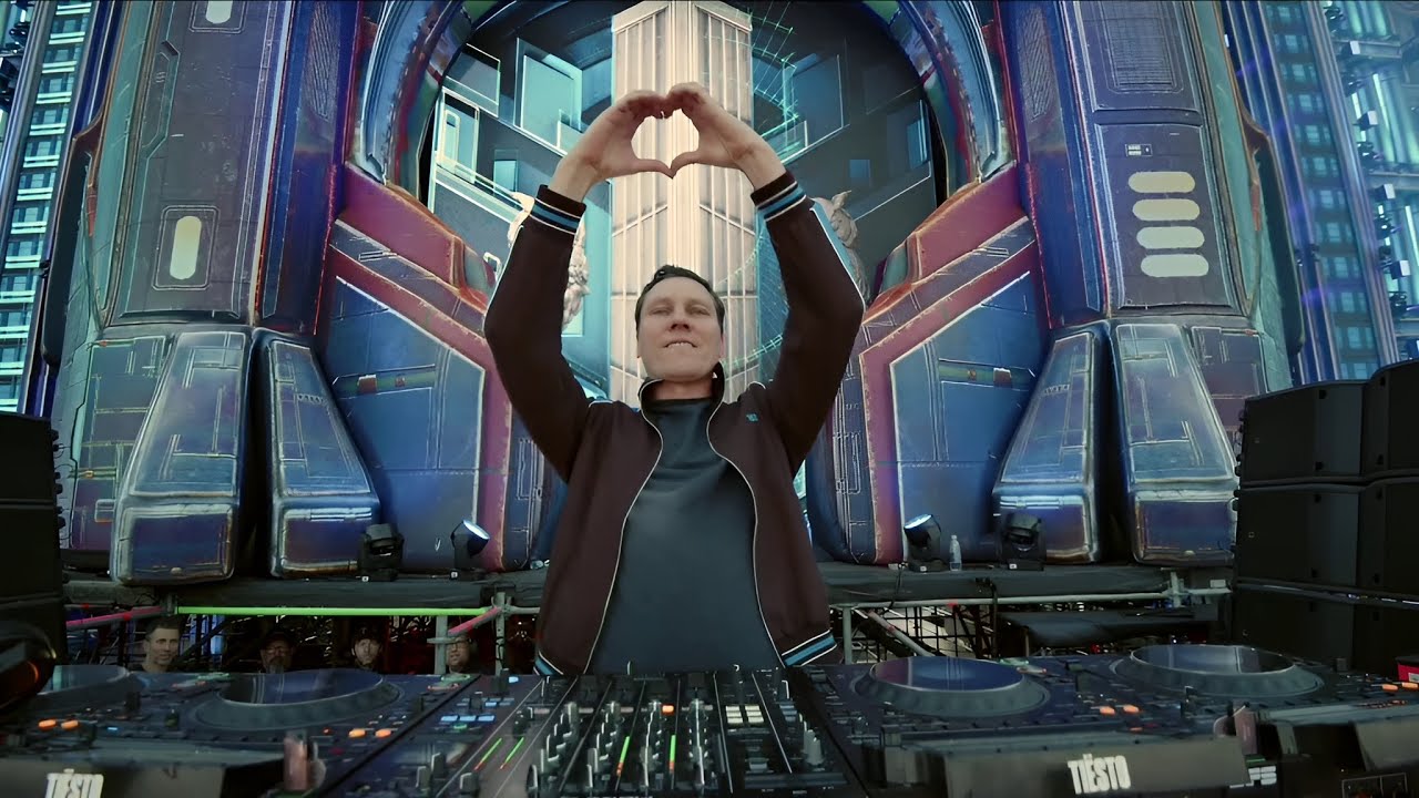 Tiësto plays "Tanz Der Seele (Y.O.M.C. Club Mix)" & "Beyond The Stars" | live at EDC Las Vegas 2025