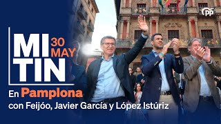 Alberto Núñez Feijóo, Antonio López Istúriz y Javier García participan en un mitin en Pamplona.