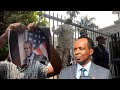 L ' AMBASSADE DU RWANDA A KINSHASA ENVAHI PAR LES CONGOLAIS : DEPART IMMINENT DE KAREGA.FARDC vs M23 . ( VIDEO )