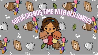 Toca Boca story: Sofia spends time with her babies 