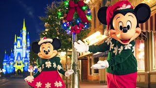 Magic Kingdom Cinderella Castle 2020 Holiday Lighting Preview w/Mickey & Minnie Mouse - Disney World