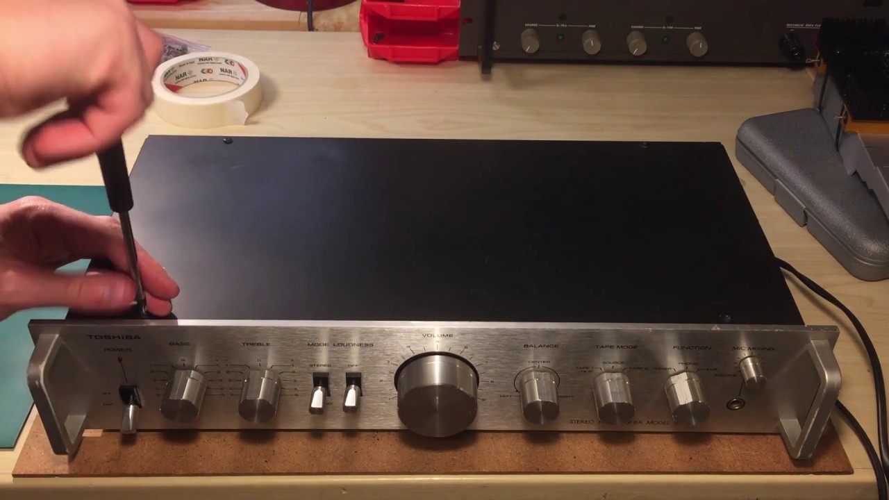Hi-Fi Toshiba Preamplifier Recapping and Tuner Quick Teardown