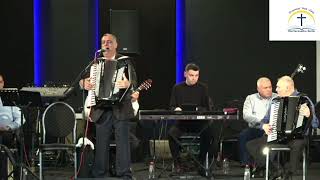 Video thumbnail of "Iulian Ursaru - Pana cand Isuse draga"