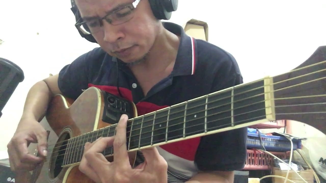 BABY - CLEAN BANDIT FEAT. MARINA \u0026 LUIS FONSI - SIMPLE FINGERSTYLE GUITAR COVER