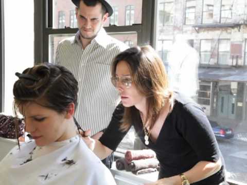 No Point Fighting Curly Hair When It S Humid And Other Tips By Jan In March S Makeover At Sally Hershberger