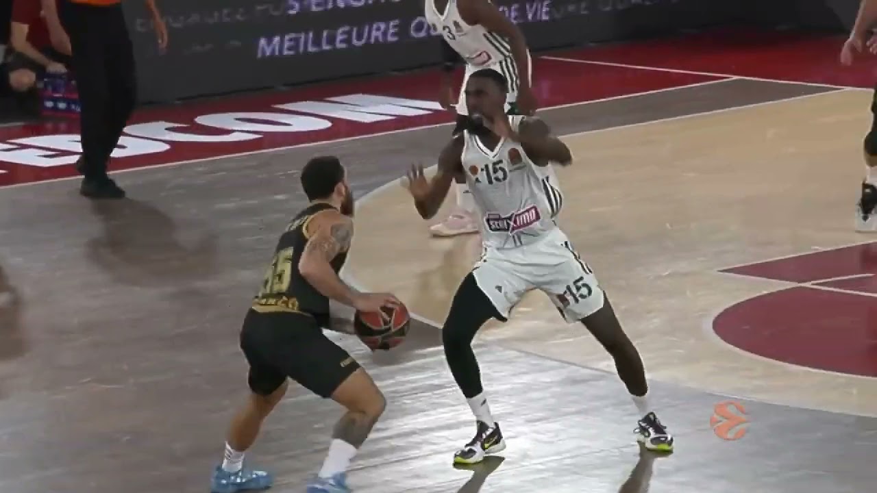 Step back de Mike James