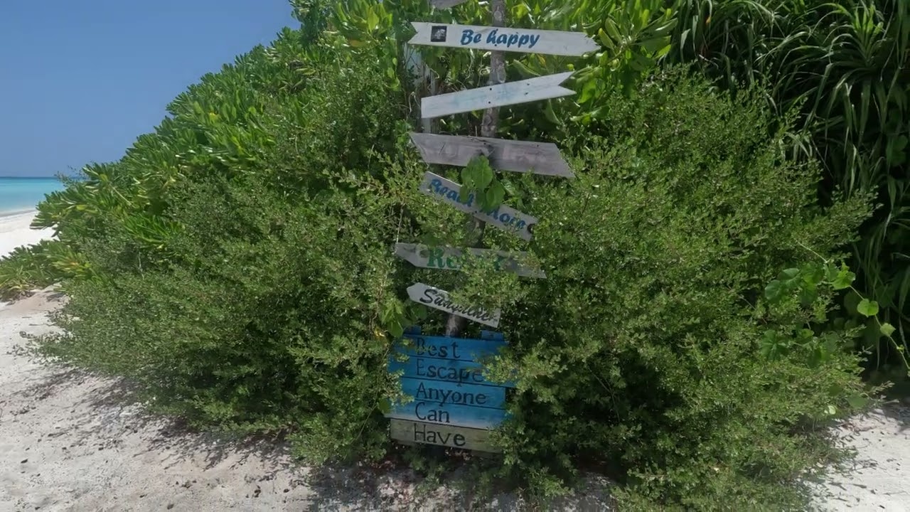 The Ultimate Maldives Experience: White Sandbanks and Lagoons -  Entrance