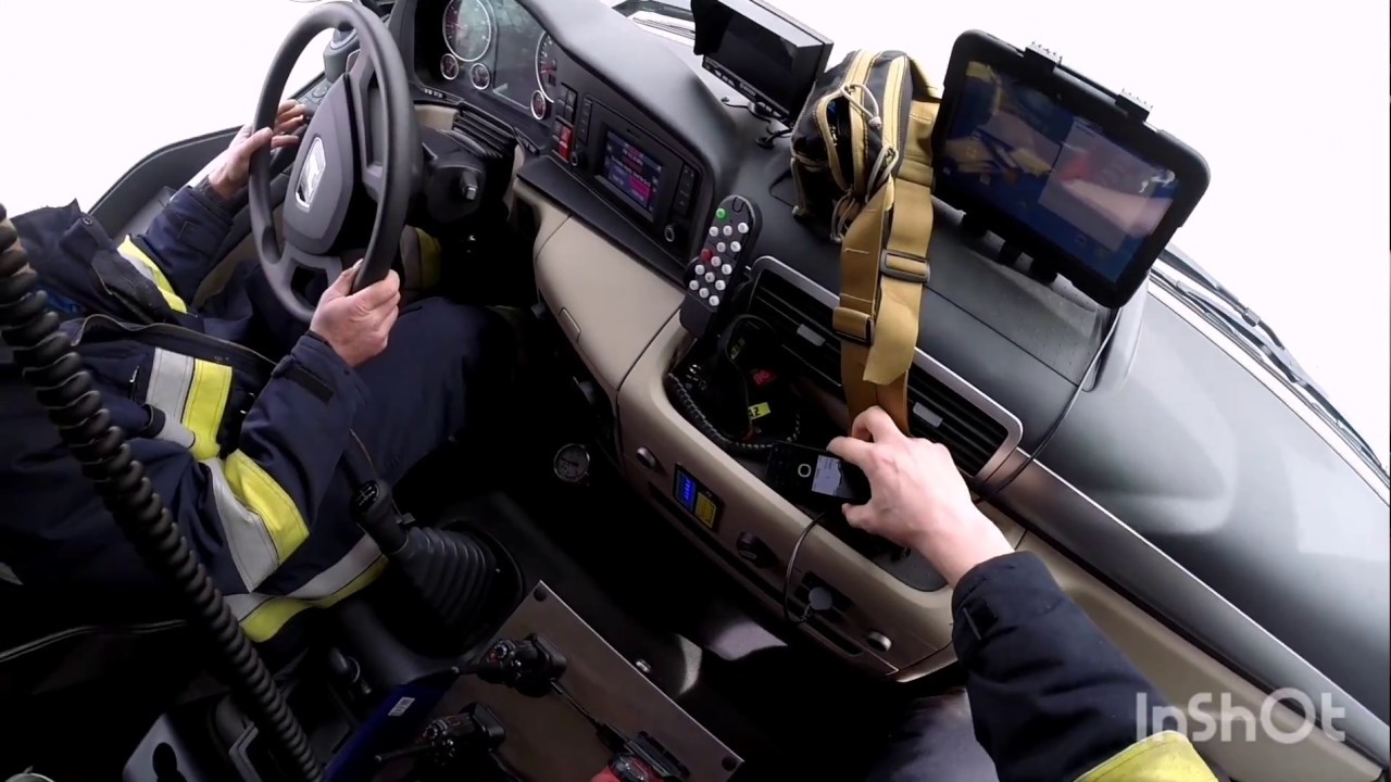 OSP Opole-Gosławice alarmowo do pożaru pustostanu (od środka)