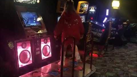 【1,2,OFFLINE!!】Fee Fails at DDR!