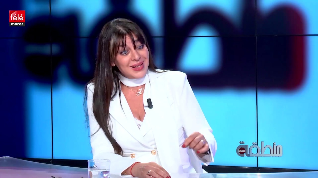 ليندا برادي تشرح الطريقة والمراحل التي يتم بها الوشم على الجسم