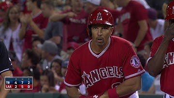TB@LAA: Ibanez lifts a single to left, scoring Cron