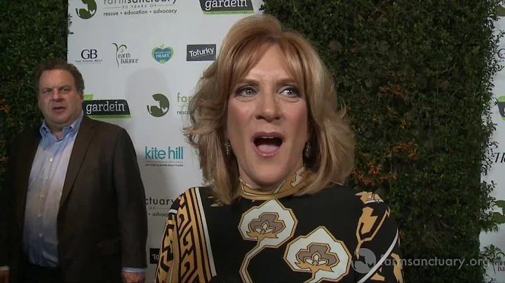 Carol Leifer Interview - 2016 Farm Sanctuary Gala